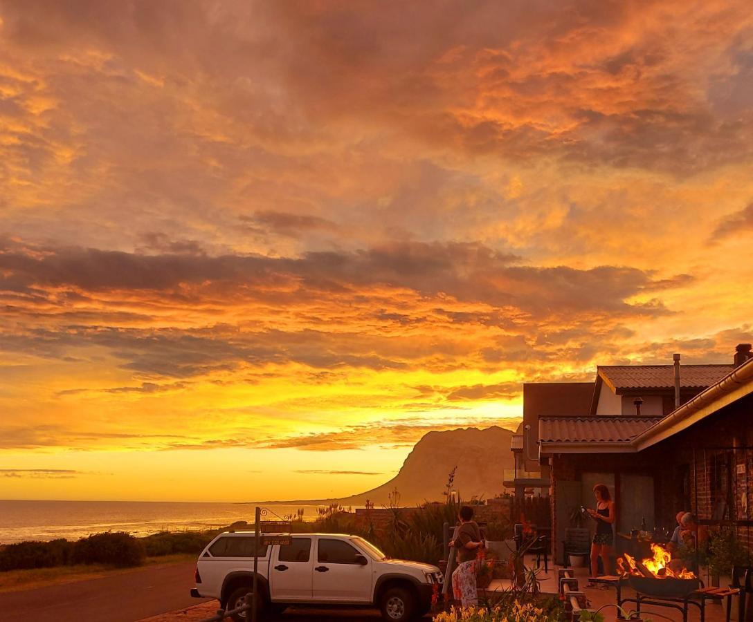 La Mer Seafront Selfcatering Accommodation Kleinmond Exterior foto